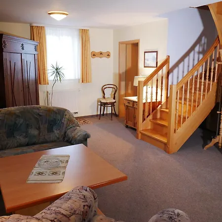 Hotel Zur Grunen Erle 3*